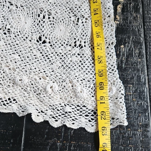 Vintage Round Oval Cotton Ivory Hand Crochet Tablecloth - Picture 17 of 17